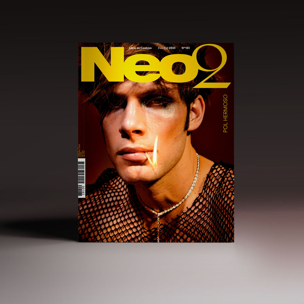 Neo2 183 - portada de la revista con foto de Pol Hermoso mordiendo una cerilla encendida