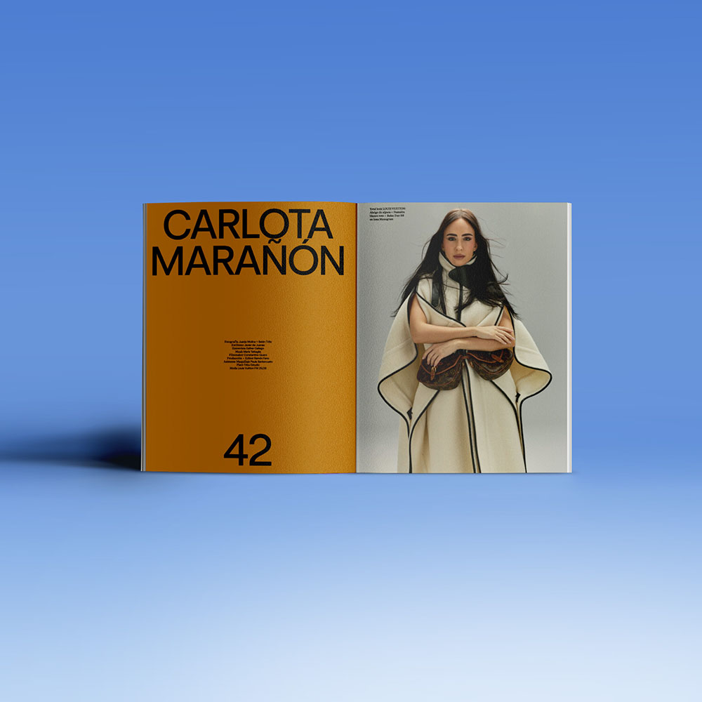 Revista Neo2 número 200: doble página de Carlota Marañon