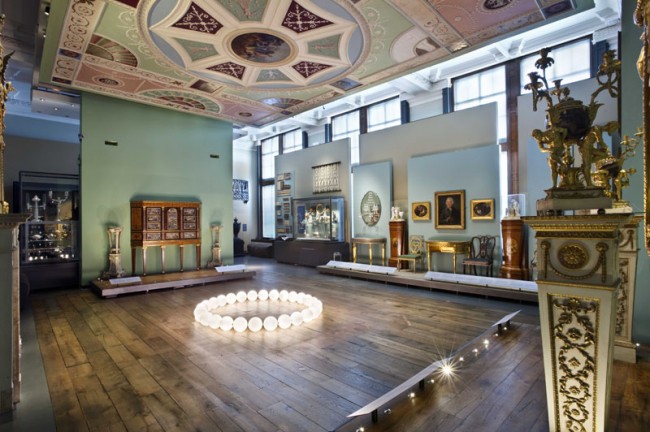 Flos in collaboration with Michael Anastassiades at the V&A for London Design week. 19 September 2014 AMA: MICHAEL ANASTASSIADES y FLOS