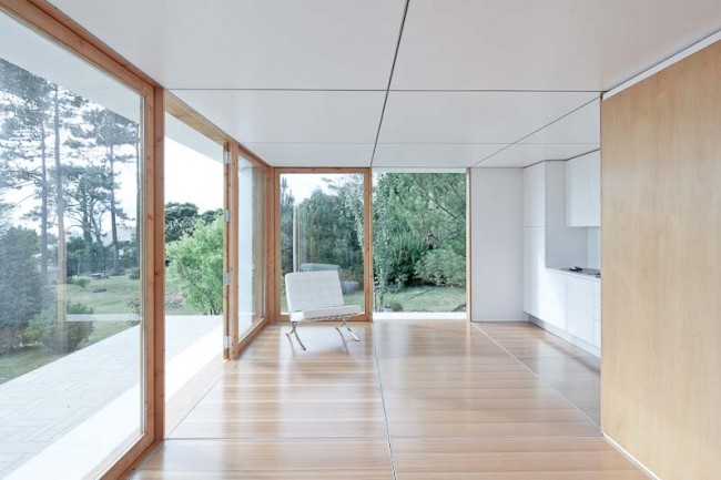 Una casa prefabricada de los arquitectos portugueses Mima