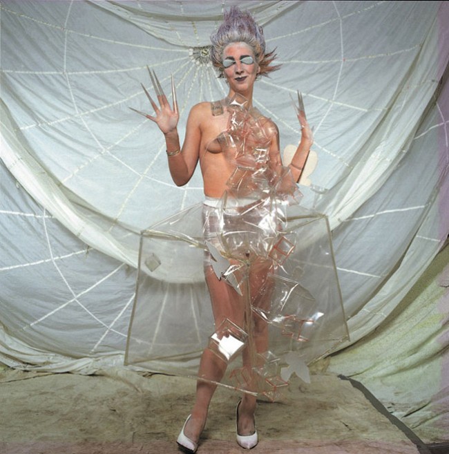 ALTERNATIVE MISS WORLD