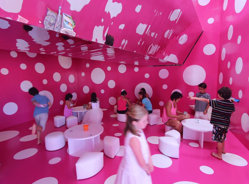 Imagen superior: Proyecto Kaleidoscope de A2arquitectos, espacio de recreación infantil en el Hotel Castell del Hams.