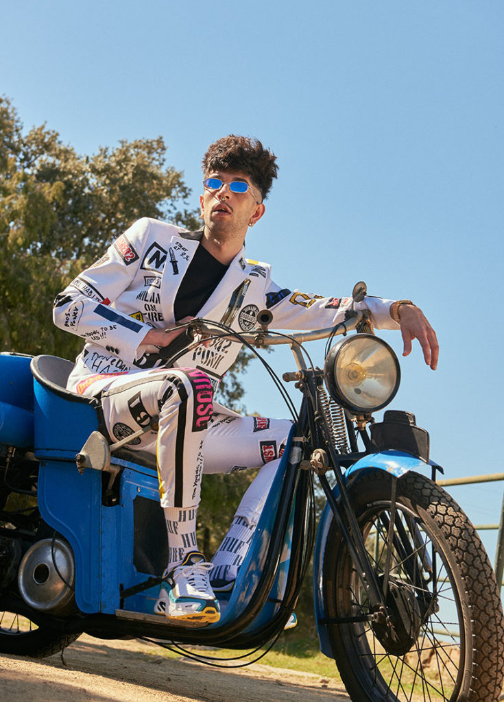 Bejo, el rapero pintor muestra su lado más iconoclasta en este editorial