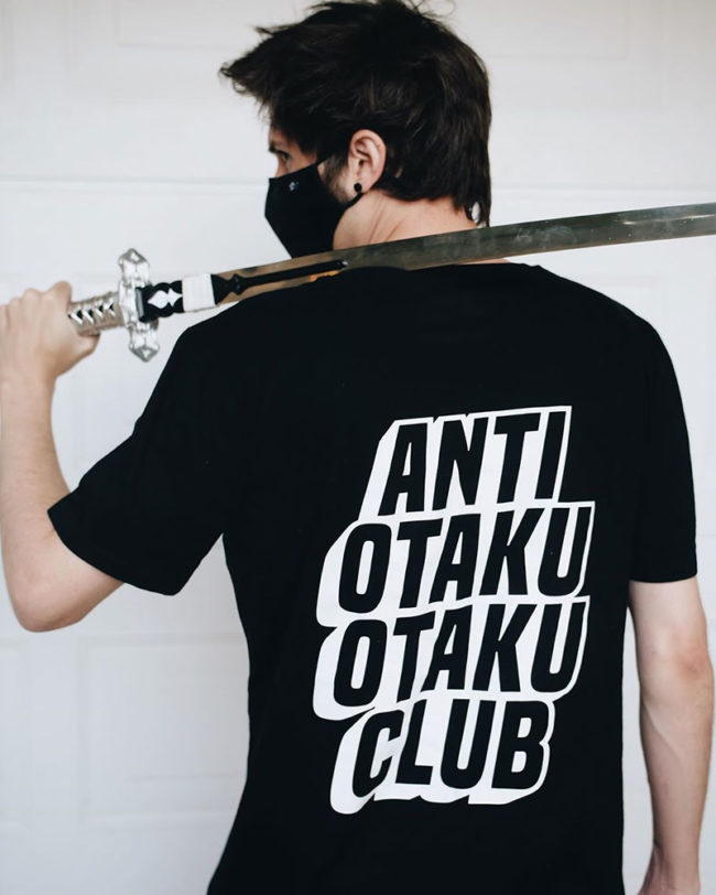 El Rubius crea su propia marca de ropa: Anti Otaku Otaku Club