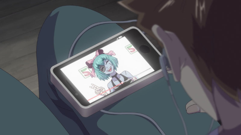 Virtual Hero Rubius: los protagonistas hablan a través de una videollamada en su móvil.