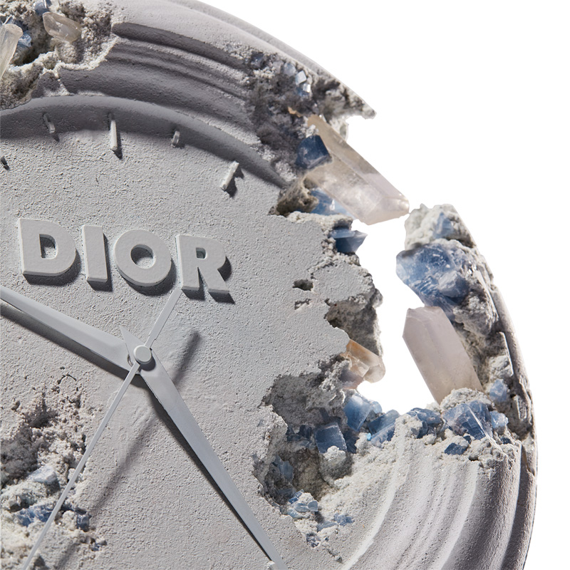 Las piezas de Daniel Arsham para Dior