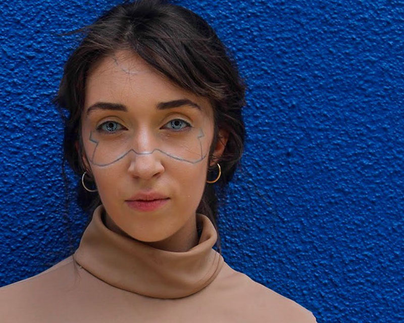 Hagui Jahzeel jovenes diseñadores de moda emergentes