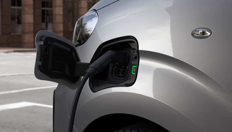 Peugeot e-Expert 2020: El furgón ecológico 100% electrico