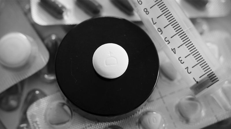 Vacuna, el corto sobre posibles escenarios post pandemia