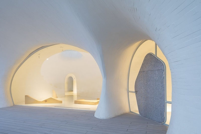 Ucca Dune: museo frente al mar de Open Architecture