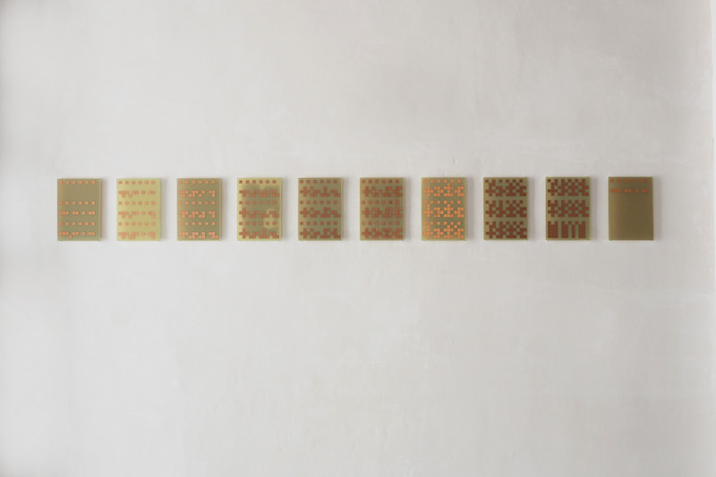 Post-Covid-diego-paonessa, una serie de cuadros realizados con cobre sobre placa de circuito impreso
