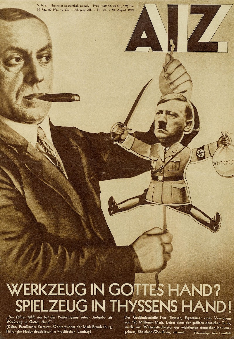 John Heartfield. Fotomontaje para la portada del periódico comunista AIZ donde se ve hitler como una marioneta manejada por un hombre de negocios, el varón Thyssen