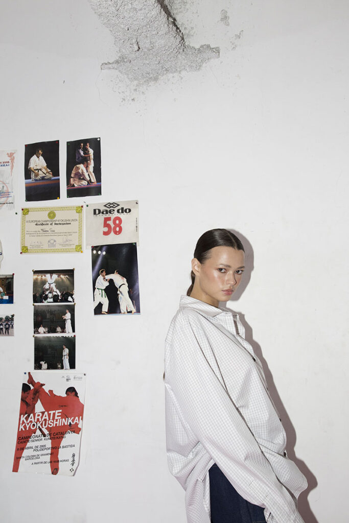 La joven diseñadora Alba Solís nos presenta su primera colección: 1966/7