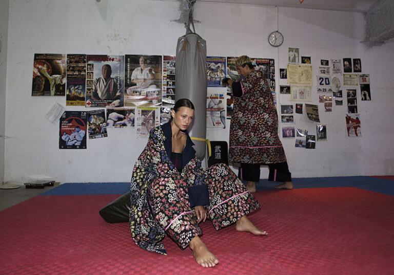 La joven diseñadora Alba Solís nos presenta su primera colección: 1966/7