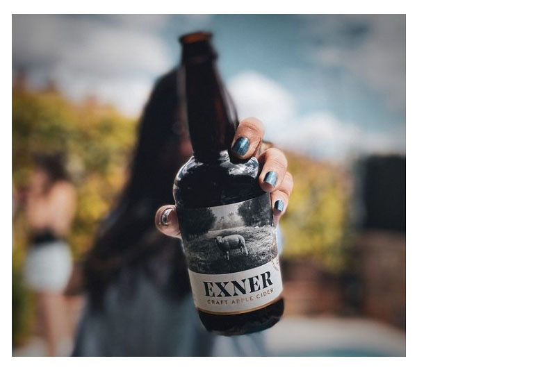 Exner Cider: botellín en primer plano