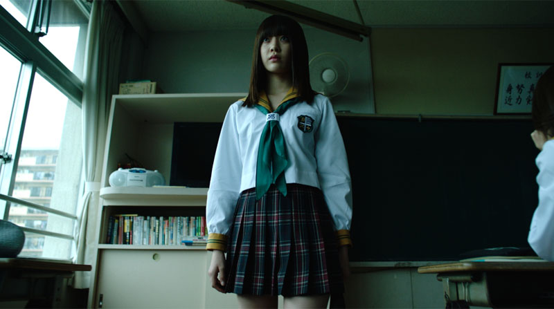 Crow’s Blood: una estudiante japonesa en clase.