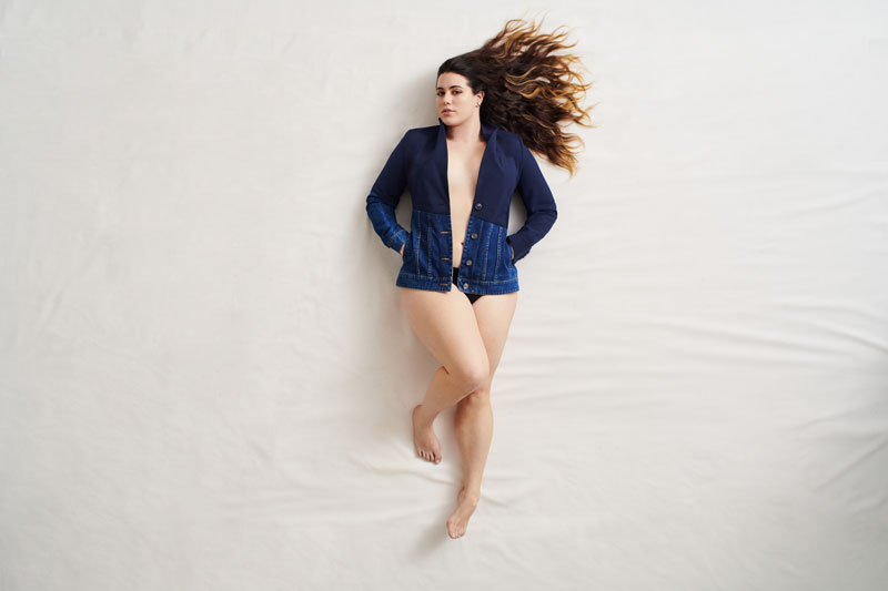 Denim y algo más en Desigual SS21 Hybrids