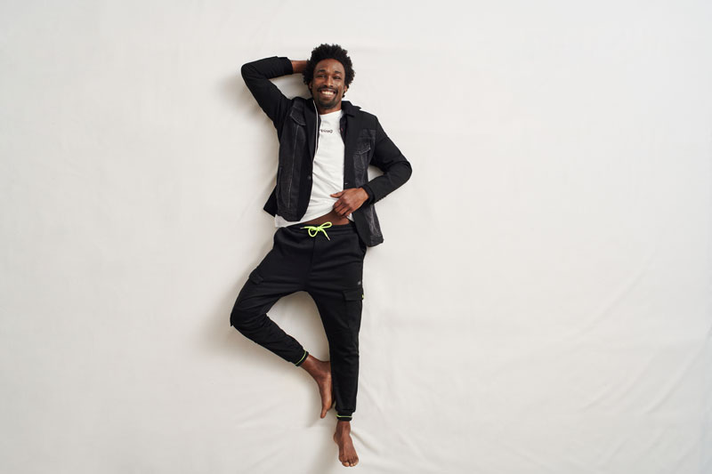 Denim y algo más en Desigual SS21 Hybrids