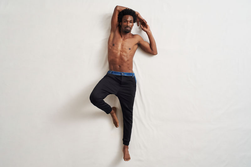 Denim y algo más en Desigual SS21 Hybrids