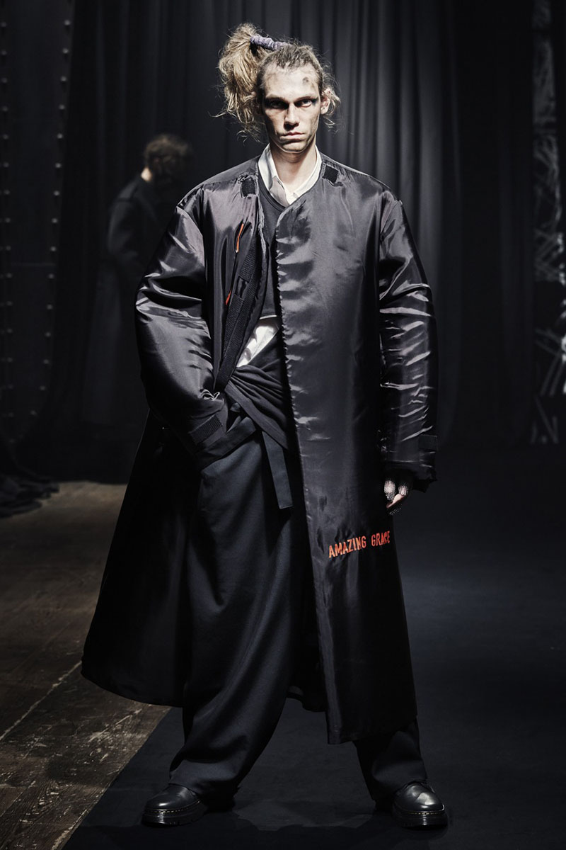 Yohji Yamamoto Pour Homme FW21 Paris Fashion Week