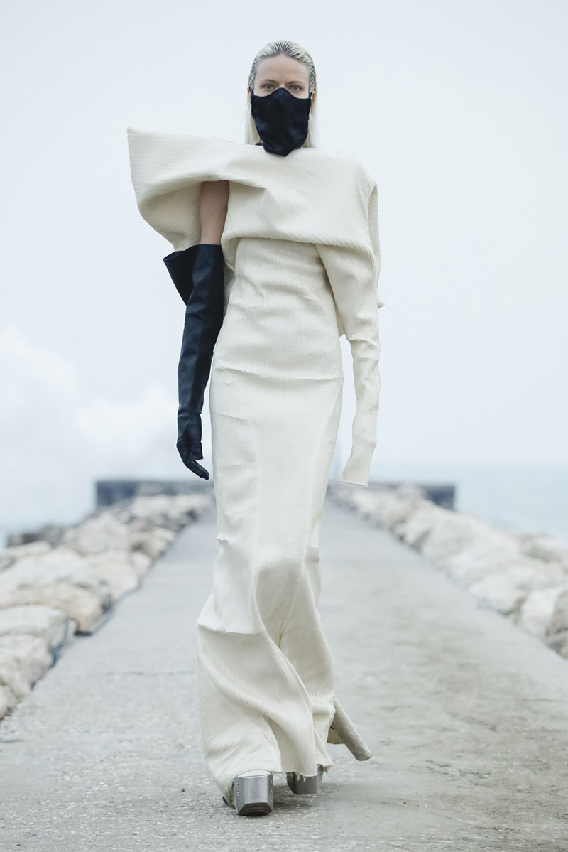 Rick Owens FW21 Womenswear desfile nueva colección Paris Fashion Week