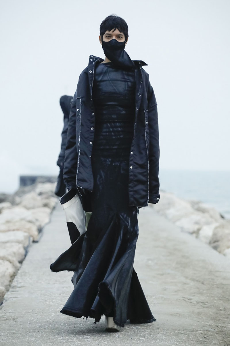 Rick Owens FW21 Womenswear desfile nueva colección Paris Fashion Week