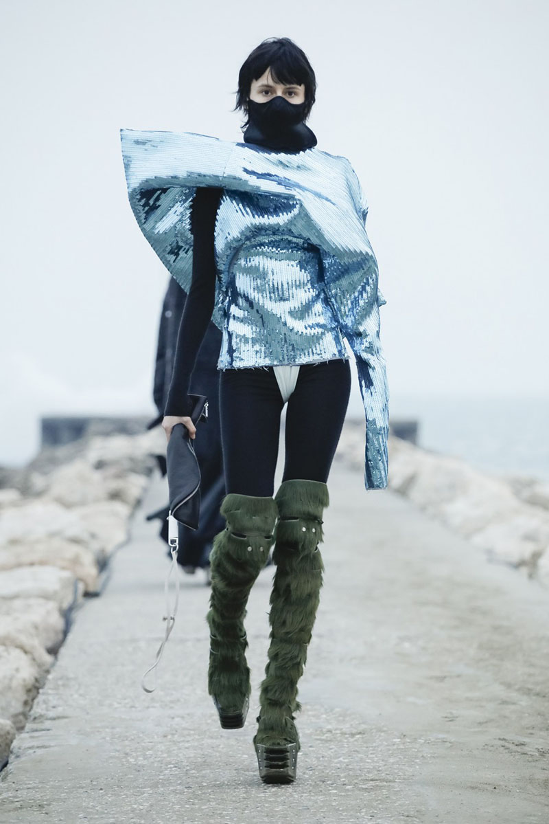 Rick Owens FW21 Womenswear desfile nueva colección Paris Fashion Week