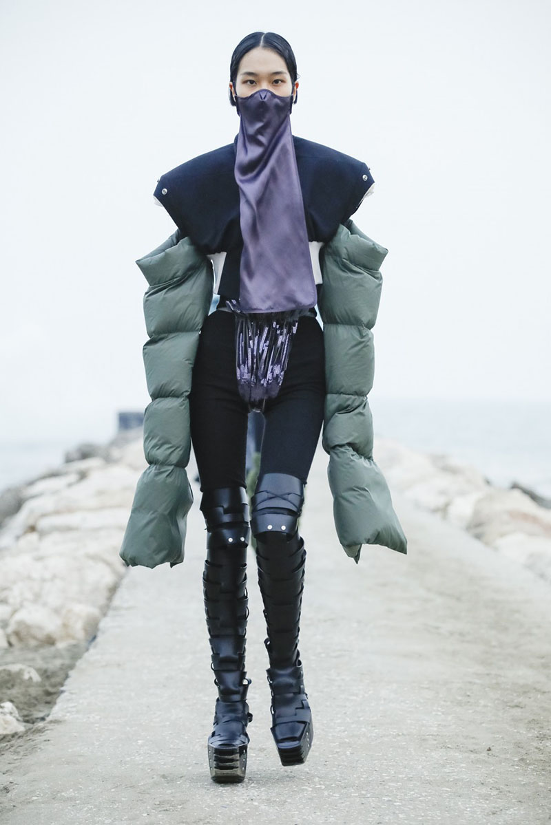 Rick Owens FW21 Womenswear desfile nueva colección Paris Fashion Week