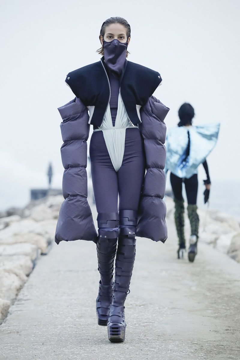 Rick Owens FW21 Womenswear desfile nueva colección Paris Fashion Week