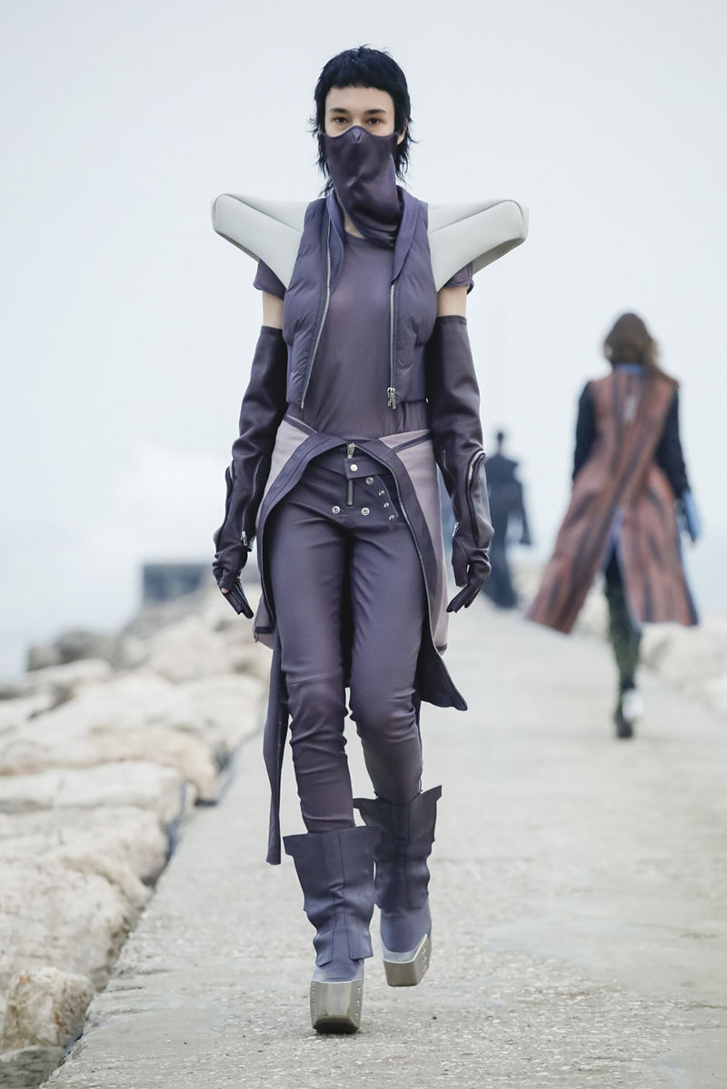 Rick Owens FW21 Womenswear desfile nueva colección Paris Fashion Week