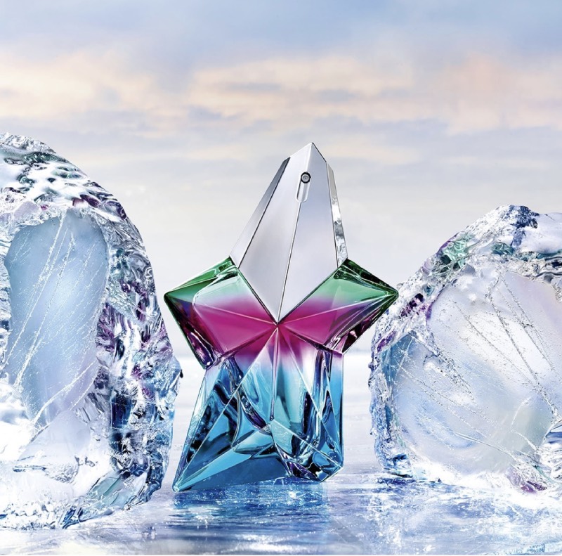 El nuevo perfume de Mugler: verano en un bloque de hielo
