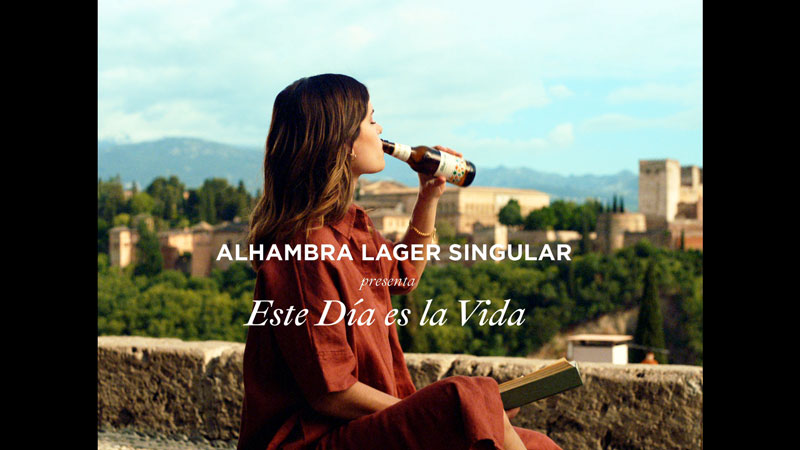 Cervezas Alhambra disfruta la vida sin prisa y con poesía