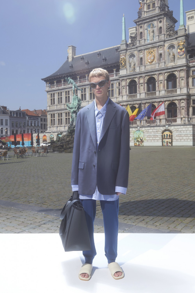 Dries Van Noten SS22 Men's en Paris Fashion Week