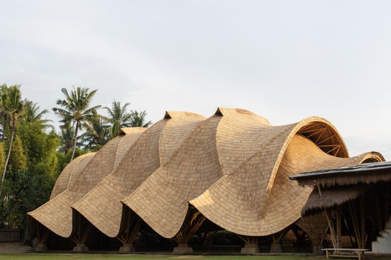 Architecture MasterPrize 2021: un edificio con una cubierta orgánica que recuerda a un armadillo