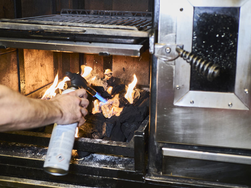 Restaurante y asador Sua: el fuego que potencia los sabores