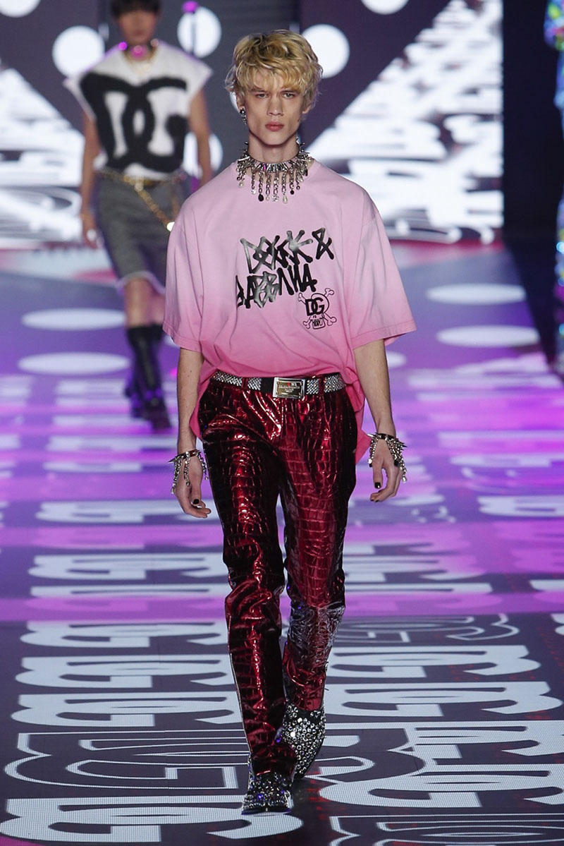 Dolce & Gabbana FW22 en Milan Fashion Week feat. Kells