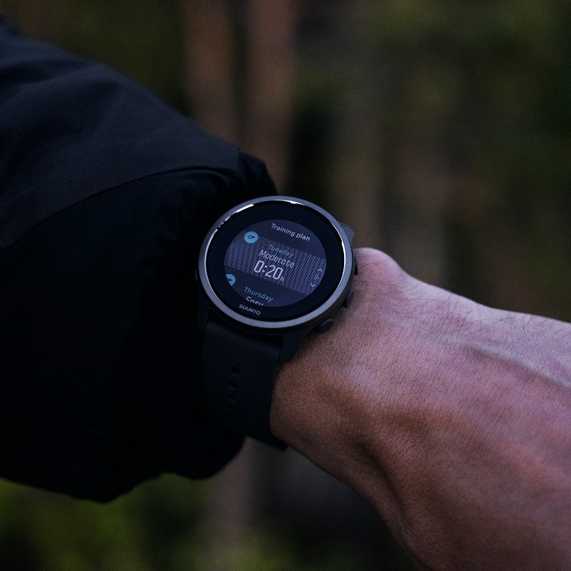 Suunto 5 Peak: el reloj deportivo minimalista con GPS