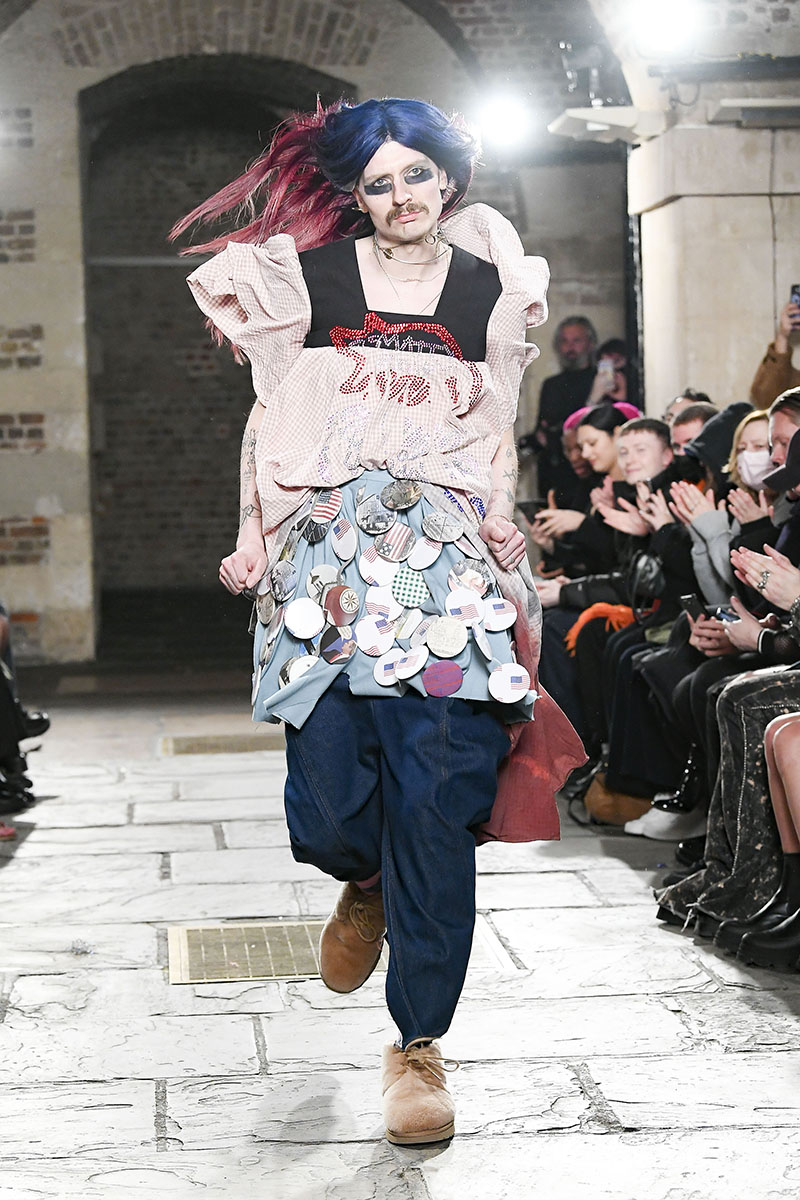 Matty Bovan AW22 en London Fashion Week: 