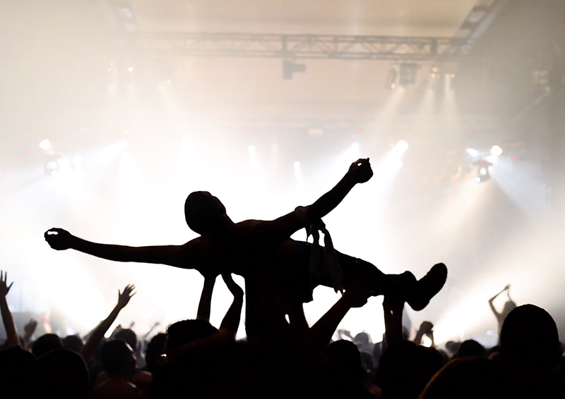 Miqui Brightside presenta docu sobre la escena de clubs