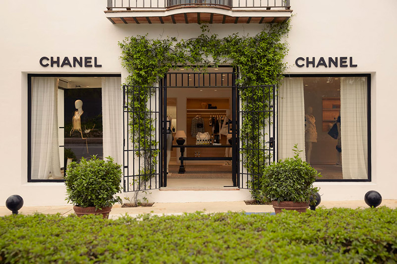 Chanel abre su boutique temporal en el Marbella Club