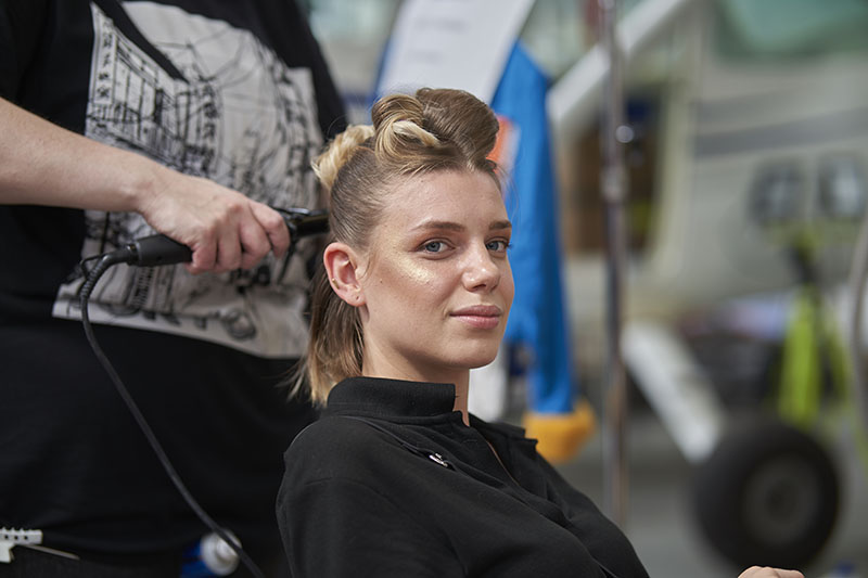 pasarela de moda estudiantes jóvenes diseñadores Escuela Superior de Diseño Barcelona aeropuerto Sabadell
