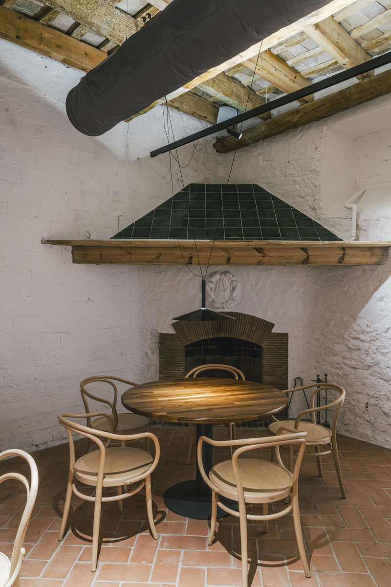 Tendencias interiorismo en espacios gastronómicos: el restaurante Mas Vell un espacio que respeta el pasado