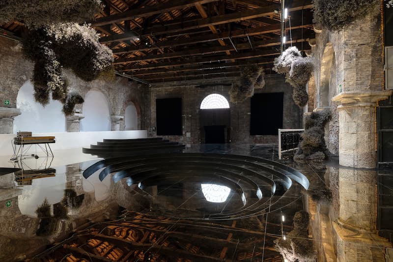 59ª Bienal de Arte de Venecia, V: Asia perturbada
