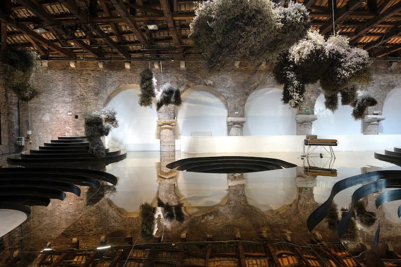 59ª Bienal de Arte de Venecia, V: Asia perturbada