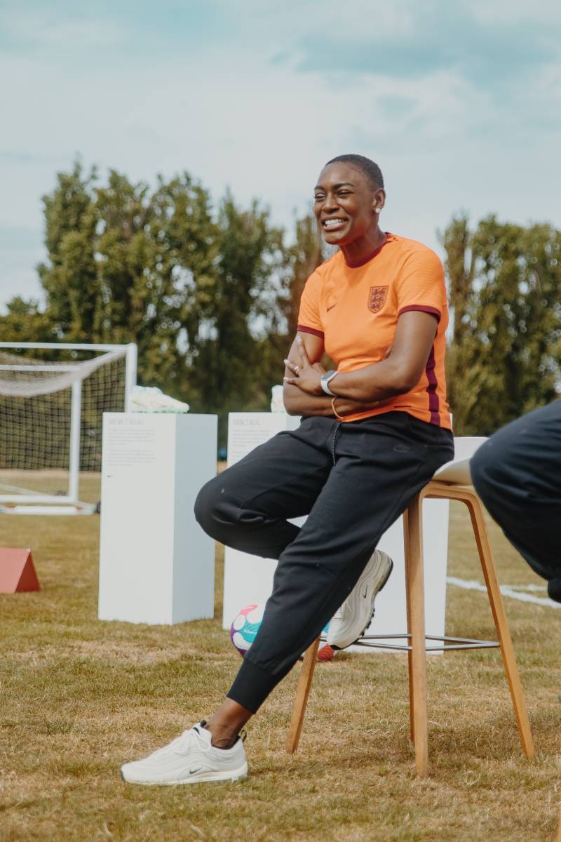 ¿Por qué el fútbol femenino se pone las botas de Nike?