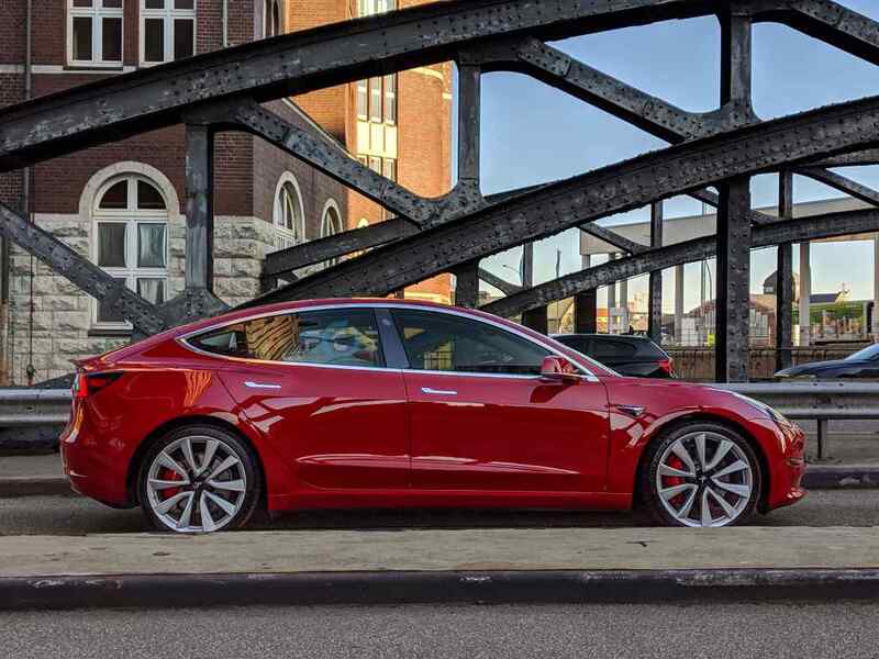 NIO ET5 y sus diferencias con el Tesla Model 3
