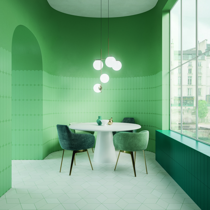 wow ceramica: muestra de cerámica de color verde en la pared