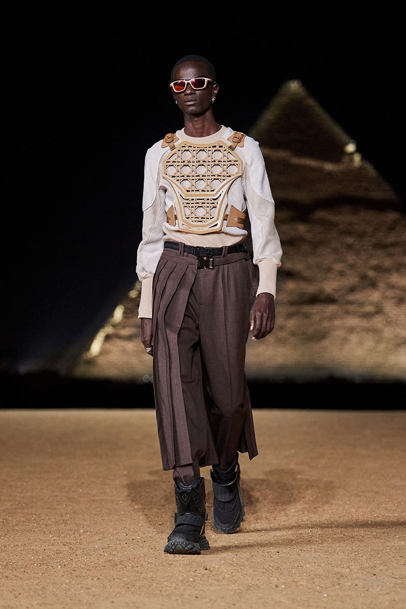 Dior Men otoño 2023, una guía para las estrellas desde Giza