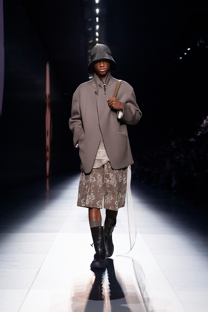 Dior Men Winter 23-24: una mirada a Yves Saint Laurent