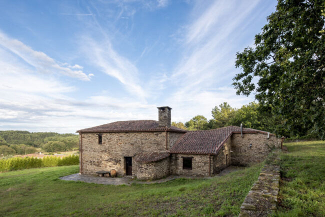 Arquid ha rehabilitado un antiguo pazo situado en Arzúa (La Coruña)
